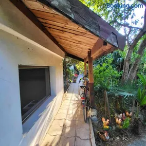 Hostel Varna Botanika - Image 4