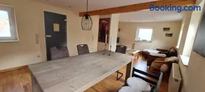 Eifelhof mit Obstbaumwiese - Image 3