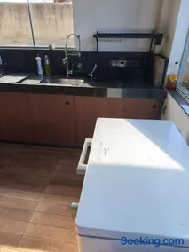 Quatro com suite e cozinha - Image 3