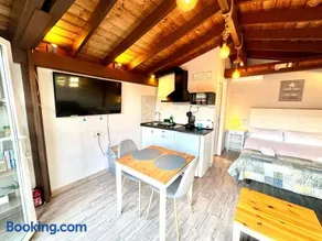 3 Casita-Estudio con Jardín en la playa - Image 5