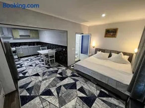 Nemo Guest House - Image 2