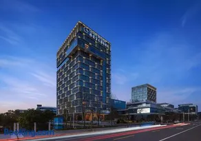 福州新投格兰云天国际酒店 - Image 1
