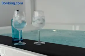 Bimaris Luxury Suites - Image 2