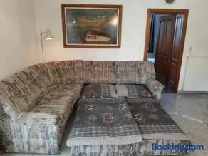 32 fös apartman - Image 4