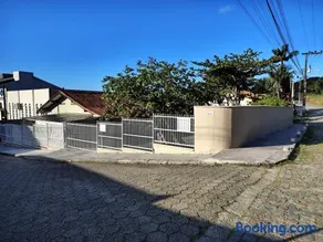Casa de Praia Armacao de Itapocoroi 261 - Próximo ao Parque Beto Carrero World - Image 1