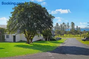 Almare, 7 Gowing Street - Image 2