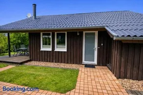 Agréable maison de vacances adaptée aux familles avec sauna, terrasse et barbecue - Image 3