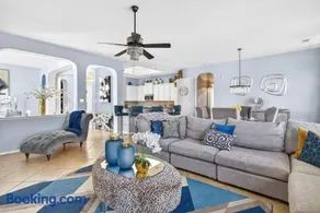 Large home Welcoming for Large Groups and Families - Image 4