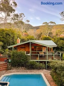 Bush Retreat on the Bay - Image 1