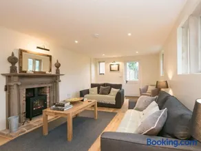 Hall Cottage - Image 2