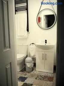Iris Cottage - Image 5