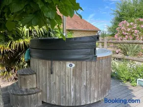 Gîte de charme près du Mans pour 4 avec piscine naturelle - FR-1-410-473 - Image 3