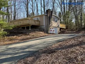 Brand New Reno At Lake Wallenpaupack - Image 1