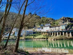 Les Gîtes du Rocher et de la Boucle du Tarn - Image 1