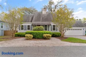 Coastal Cottage - 111 Mews Circle - Image 3