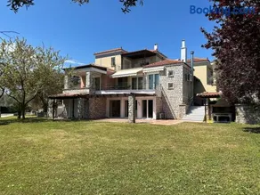 Villa Damis - Jasmine - Image 1
