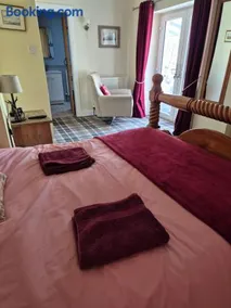 Pinetree Cottage, dog friendly, Holiday let, Callander Invertrossachs - Image 2