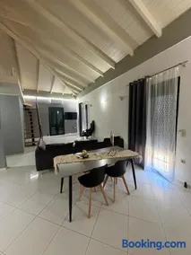 Romantic accommodation in Messinia - Image 3