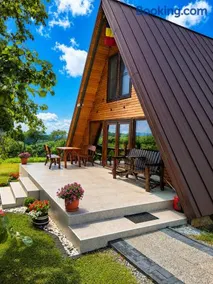 Cabana Cozy cu Jacuzzi în Natură - Cabana Edera - Image 2