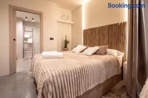 PepeFlats - Suite con terraza - Manolito 1 - Image 3