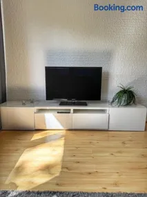 1 Zimmer Wohnung mit Garten - Image 2