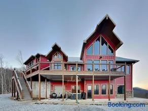 5 Solas Lodge - Image 1