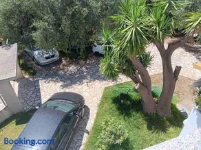 ZOGRAFOS SPIROS Rooms - Image 4