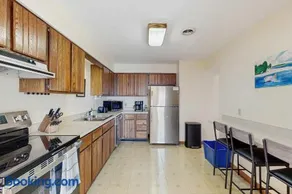 Baystrand II in Dewey Beach walk to beach - Image 3