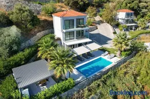 Kefi Luxury Villas - Image 4