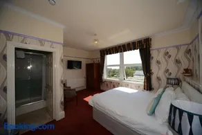 Seabrook House Hotel - Image 1