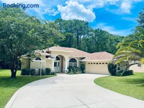Cozy Private Home Close to the I95 Exit 284 - Image 1