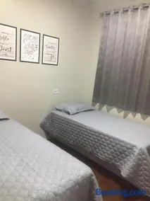 IDEAL HOTEL - Image 1