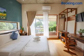 DQ Peaceful Villa - Image 3