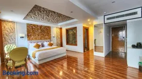 The Walnut Creek Pahalgam - Image 4