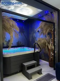 Apartament Księżycowy z jacuzzi - Image 2