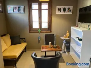 Modern apartment in San Fernando - Image 1