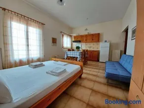 Seaview- 2 Space - selfcatering Apartment - Helen No 3 - Image 2