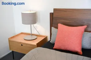 Hollywood Guesthouse - Image 5