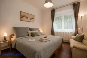 Grape&Wine Guesthouse - Image 2