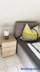 IIA Apartments - Image 2