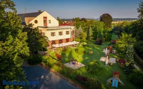 April hotel Panorama - Image 1
