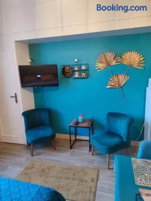 Studio 10, très bien placé, parking wifi gratuit - Image 2