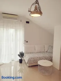House for rent Paola - Image 2