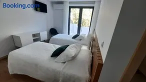 Casas Peralta - Outeiro - Image 2