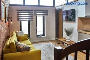 Apartament CITY la casa PIANO HOUSE ,cu parcare - Image 1