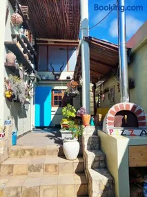 Ami Vine House - Image 2
