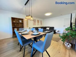 3 Zimmer Apartment, 90 qm, ruhig und zentrumsnah, max 6 Pers, 15 qm Balkon , private Garage, Internet 1000 MBit - Image 1
