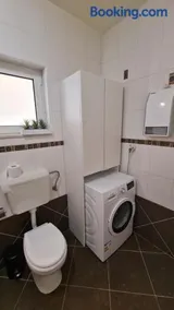 Oasis apartment with sea view and garden - Image 4