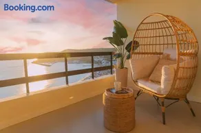 Sesimbra Ocean Panorama Apartment - Image 1