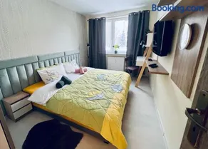 Kolobrzeska PRL Apartment with modern touch - Image 1